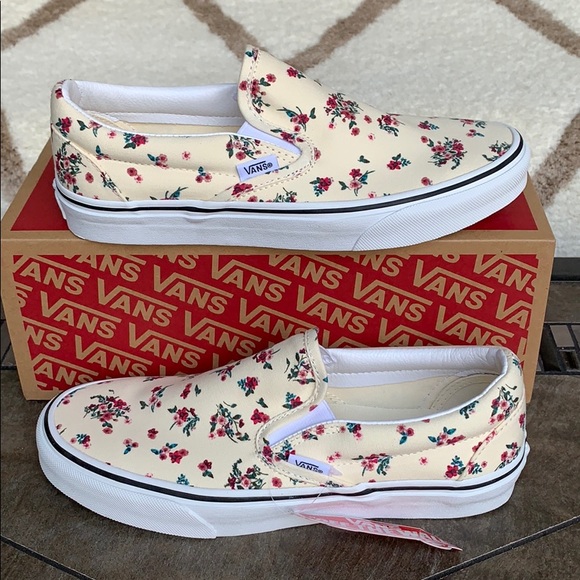 VANS CLASSIC SLIP ON DITSY FLORAL Clwhttrwht WMNS - Picture 2 of 16